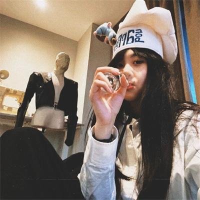 莱斯莉·琼斯：时间机器